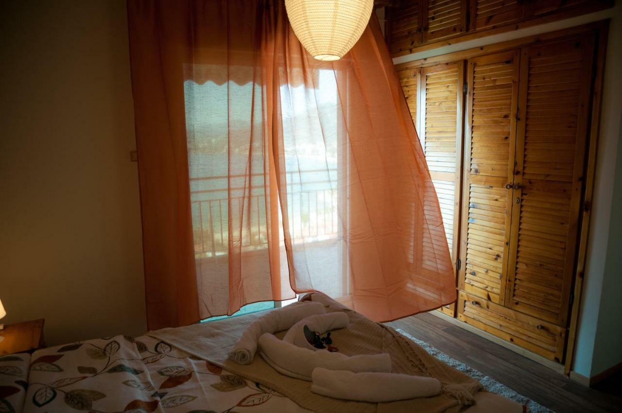 Paradise View Apartment PalaiónTsiflíkion 외부 사진