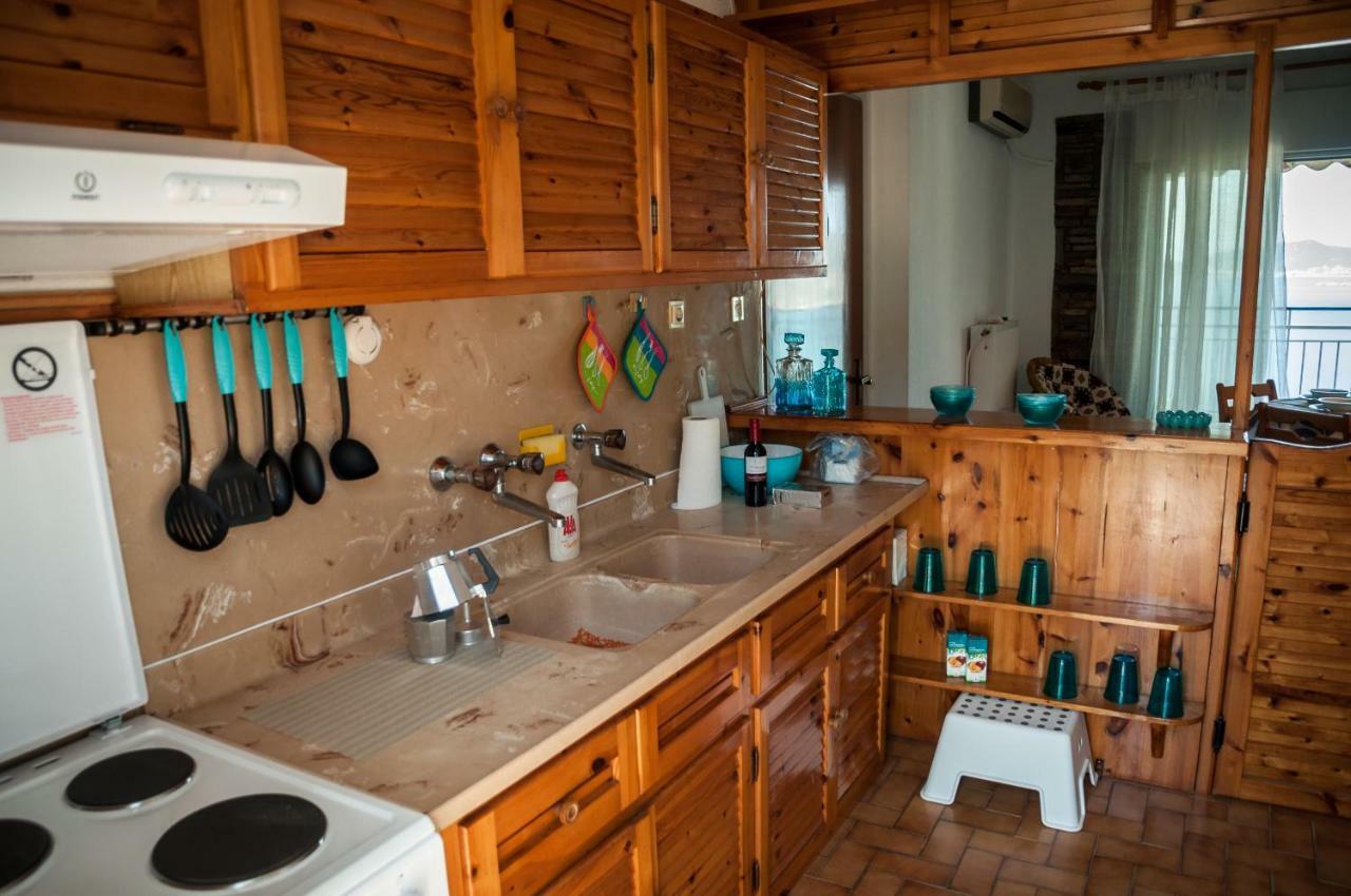 Paradise View Apartment PalaiónTsiflíkion 외부 사진
