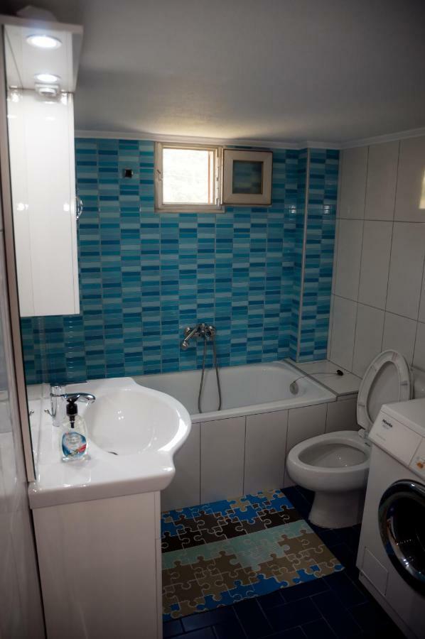 Paradise View Apartment PalaiónTsiflíkion 외부 사진